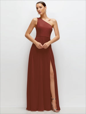 One-shoulder chiffon maxi dress in burgundy with side slit and flowing circle skirt