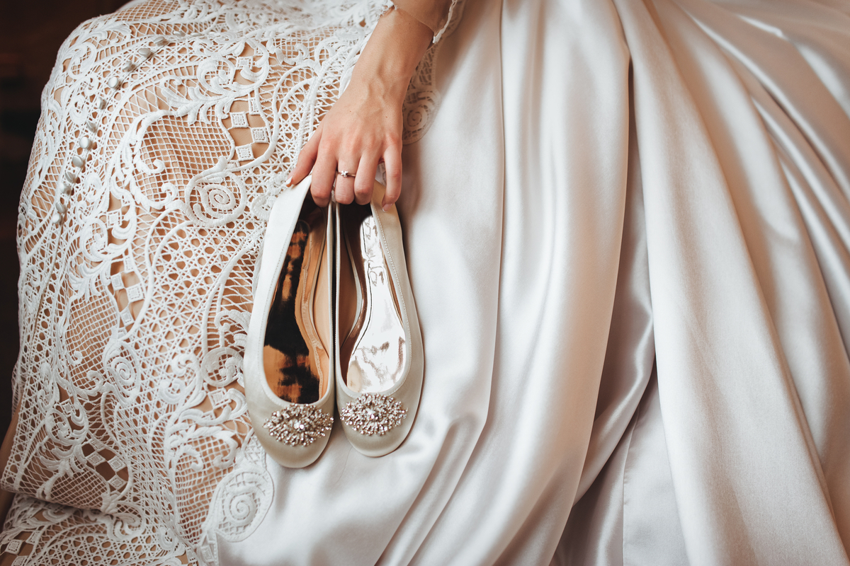 stylish and comfortable wedding shoes