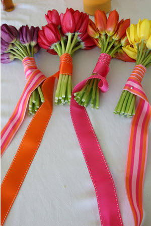 Project wedding photo by flowerbud.com tulips tied with ribbons