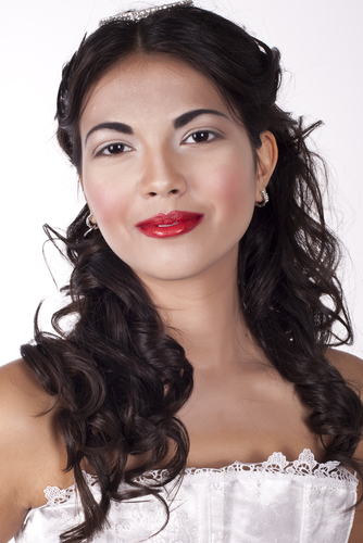 Looks to Love: Fall's Best Bridal Beauty Trends