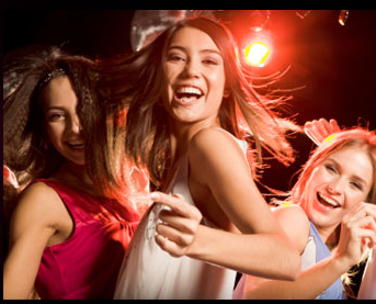 Girls dancing in club