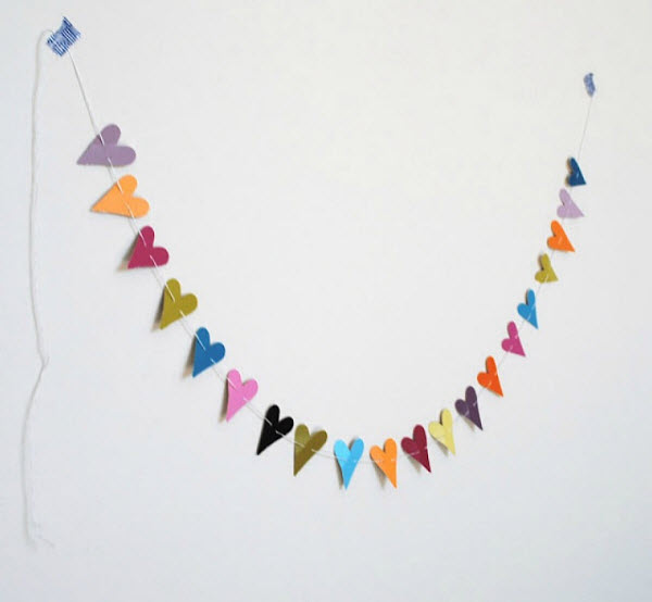 diy heart garland wedding decorations