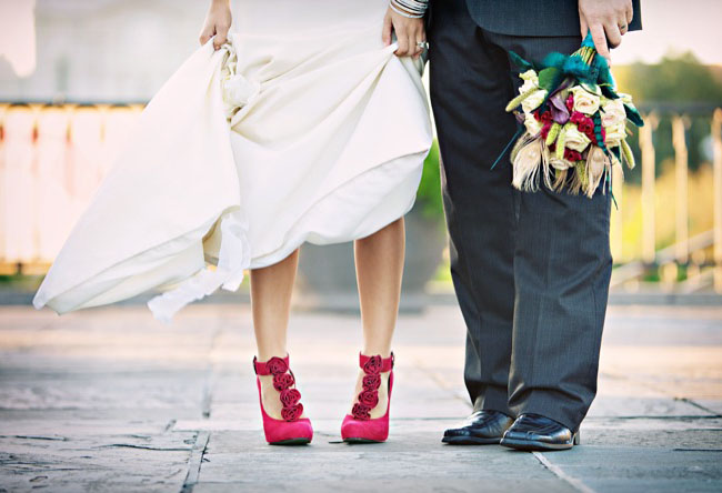 How to Choose the Perfect Pair of Shoes to Walk You Down the Isle