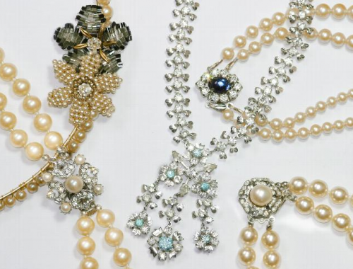 Vintage jewellery