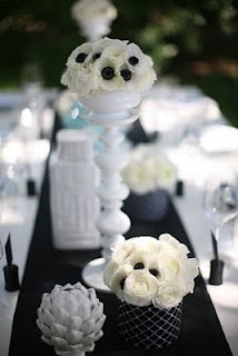 monochrome wedding theme