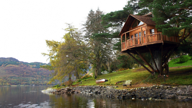 outdoor wedding venue in Scotland