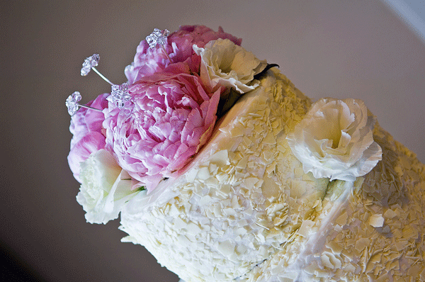 Our Favorite Wedding Cake Toppers!