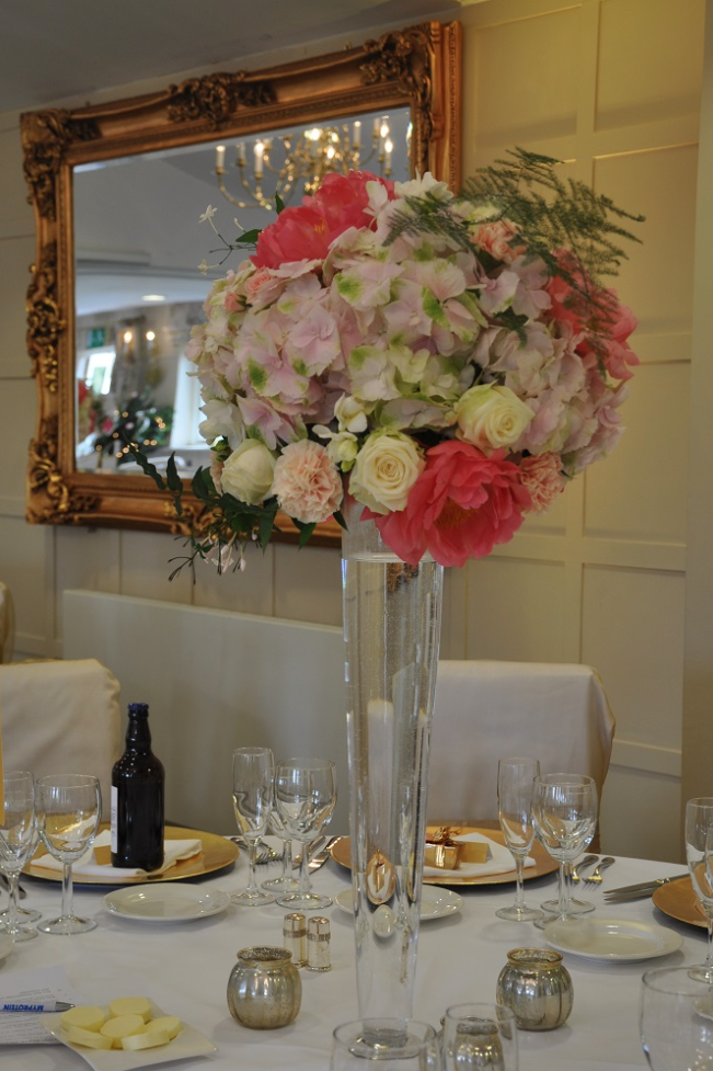 Tall wedding table decorations
