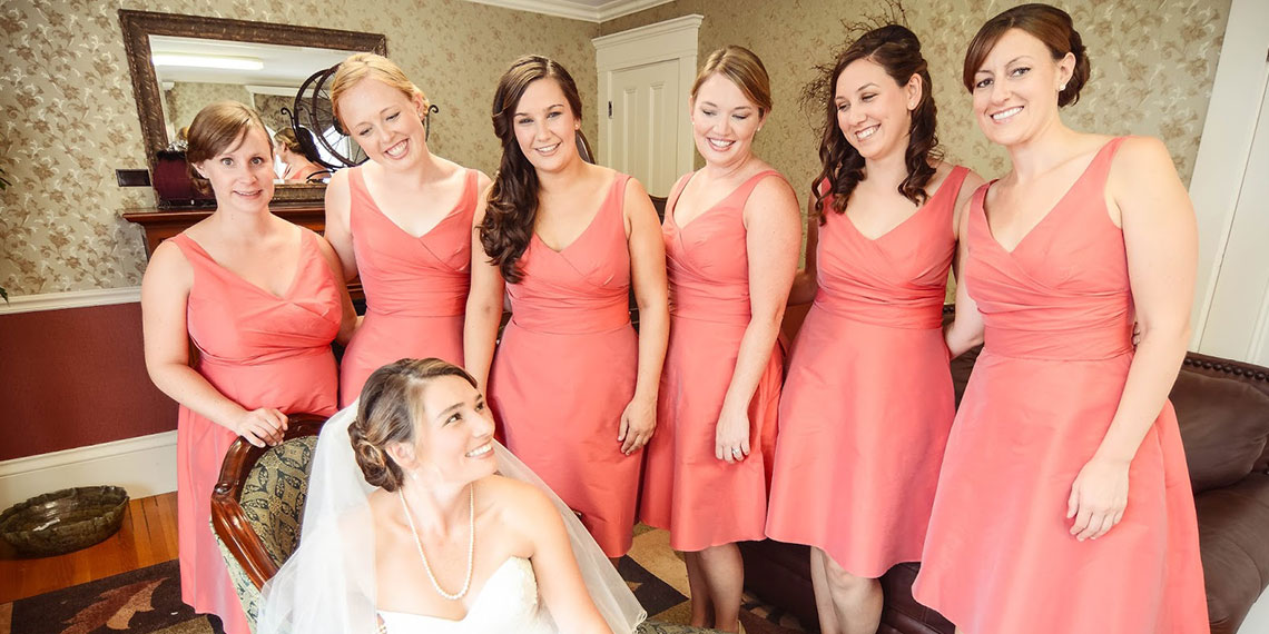 7 Tiny Ways to Cut Costs for Your Wedding